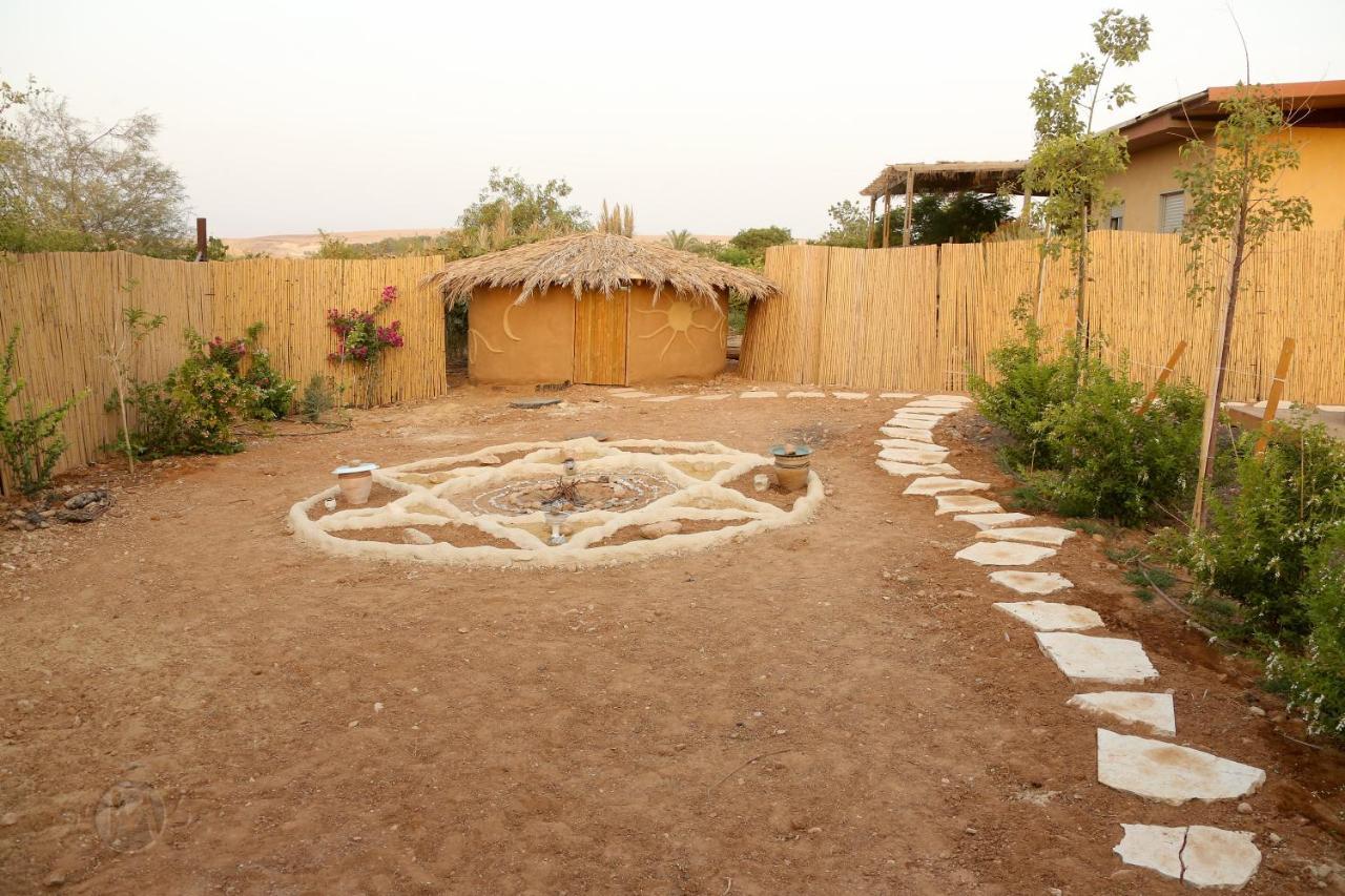 Meqor Hayyim חוות עינות קדם- Einot Kedem Farmヴィラ エクステリア 写真